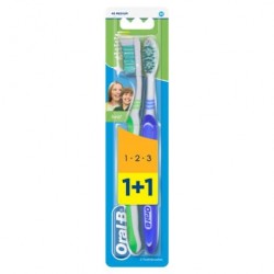 ORAL-B FOGKEFE 3 EFFECT NATURAL FRESH DUO KÖZEPES 2DB